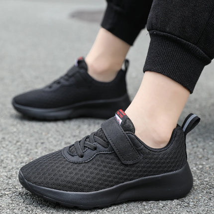 Boys' breathable running shoes, lightweight girls' sports shoes, four season outdoor children's black mesh eyes, big children's