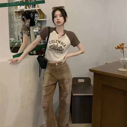 2023 New Summer Women's T-shirt American Style Vintage Design Sensibility Cropped Student Top Trendy V-neck Short Sleeves