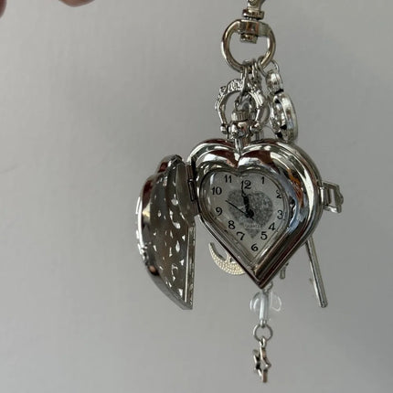 Keychain Design Hollow Heart Pocket Watch Fashion Style Couple Gift Steampunk Clock Hollow Heart Vintage Look Watch Chain Gift