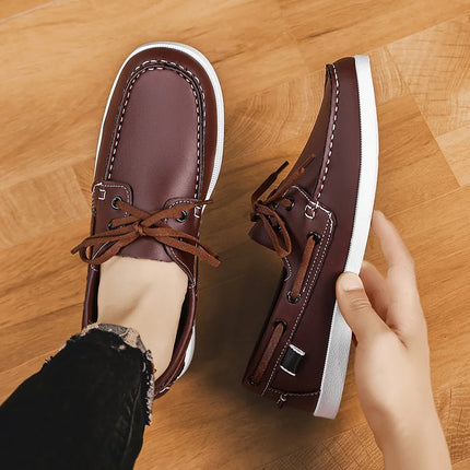 New fashion versatile shoes suitable for casual and business occasions for men