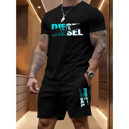 Summer men's casual two-piece set round-neck short-sleeved T-shirt and sports shorts for outdoor activities