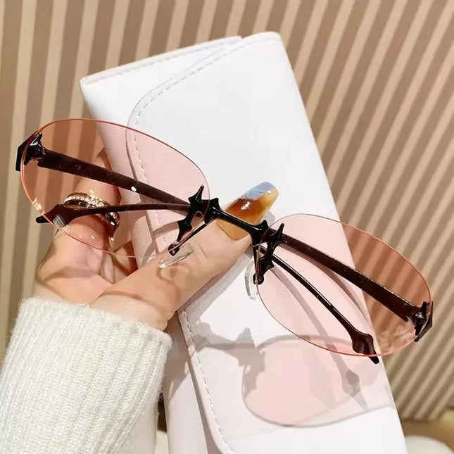 Y2K Fashion Vintage Luxury Brand Designer Rimless Oval Sunglasses Women for Men Sun Glasses Punk Popular Rivet Star Small Shades