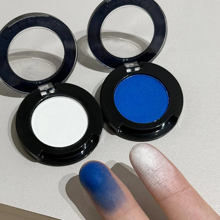Single Klein Blue Smoked Blue Eye Shadow Palette Gothic Red Pigments Smoked Eye Makeup White Lying Silkworm Eyeshadow Eyeliner