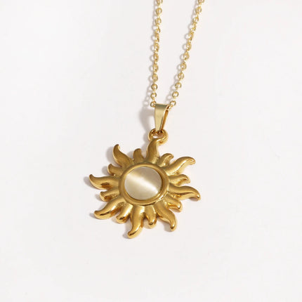 316L Stainless Steel Golden Fashion Sun Pendant Necklace For Women Girl 2025 New Concise Solar Neck Chain Jewelry Gift