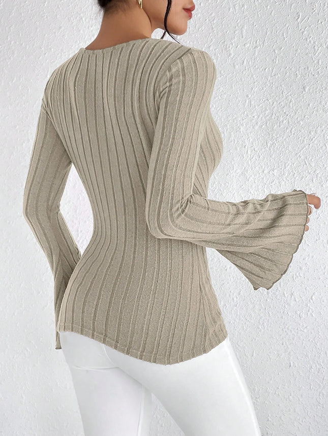 Women's Autumn and Winter Apricot V-Neck Long-Sleeved Slim Striped T-Shirt Knitted Sweater, Sexy Knitted Top