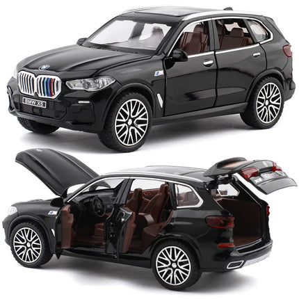 1:32 BMW X5 SUV Alloy Car Diecast Model Sound & Light Pull Back Toy Car Central Control Ornaments Trendy Display Ornament Toy