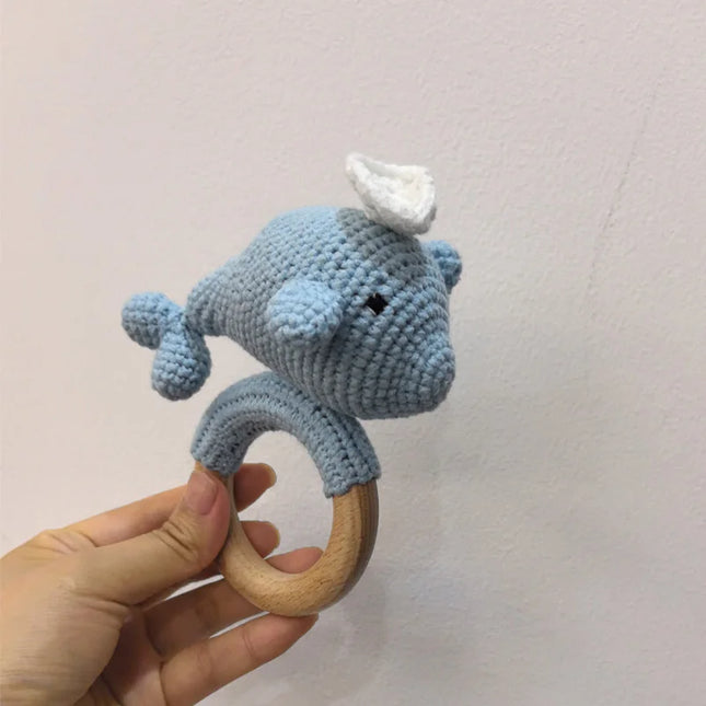 1Pc Baby Rattle Wooden Teether Music Ring Crochet Animal Otter Music Rattles Soother Bracelet Toddler Toys Baby Teething Gifts