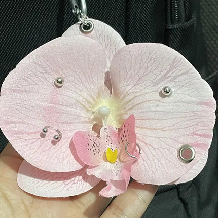 Exquisite Phalaenopsis Orchid Lily Keychain Creative Simulation Flower Bag Pendant Fashion Backpack Decoration Accessories Gifts