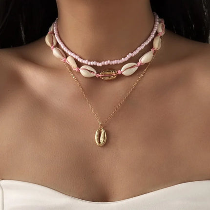 Bohemian Beach Shell Conch Beaded Necklace for Women Summer Ocean Style Seashell Starfish Pendant Choker Vacation Party Jewelry