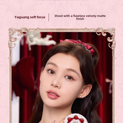 Flower knows Strawberry Cupid series Pressed Powder Matte Soft Focus Oil Control Holding Powder
