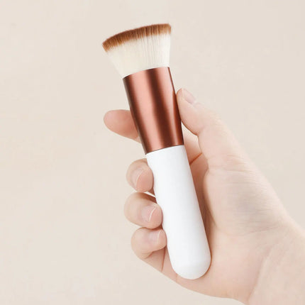 1Pcs large flat head foundation make-up BB cream liquid foundation soft hair seamless makeup brush concealer