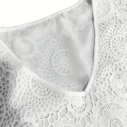 Plus Size 1XL-5XL Women's Fashionable and Elegant Hollow Out Blouse Shirt Ladies Casual V-neck Shirt Women Lace Shirt