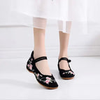 8-black / 40