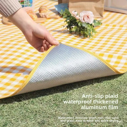 Picnic mat - three-layer thick outdoor camping tent floor mat - spring outing seat mat - waterproof lawn mat