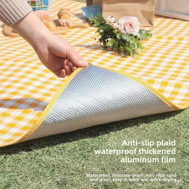Picnic mat - three-layer thick outdoor camping tent floor mat - spring outing seat mat - waterproof lawn mat