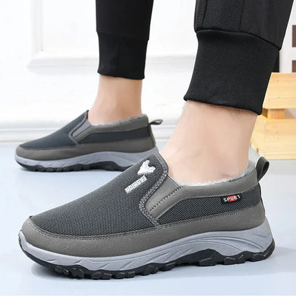 Men's Tennis Shoes Warm Breathable Soft-Soled Non-Slip Casual Shoes Plus Velvet Comfortable Slip-On Walking Winter Vulcanized Shoes