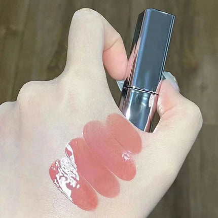 1Pc Moisturizing Color Displaying Watery Shine For Floral Center Mirror Lip Gloss - Bright Non Oily Beautiful Hydrated Lips