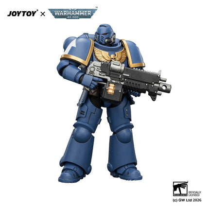 JOYTOY Warhammer 40,000 1/18 Action Figures Ultramarines Intercessor with Bolt Rifle, Bolt Pistol and Chainsword