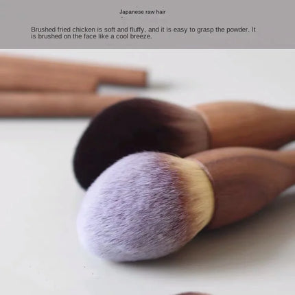 New 1Pcs European Vintage Wood Handle Makeup Brush High Quality Walnut Loose Powder Blush Foundation Contour Brush Super Soft