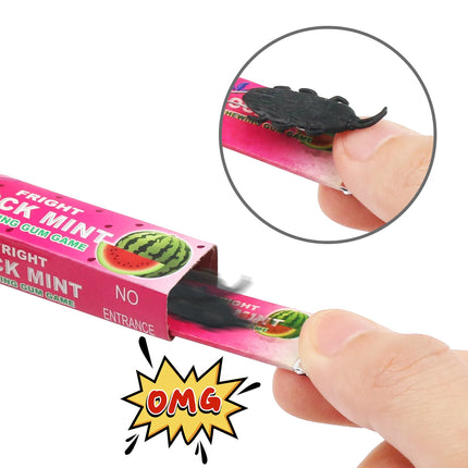 Cockroach gum startles April Fool's Day pranks, pranks, pranks, toys with random colors