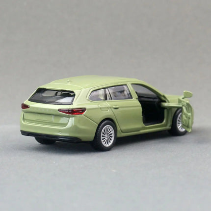 1/43 Skoda Superb Combi Toy Car Model Diecast Metal Alloy Vehicle Miniature Pull Back Collection Gift Boys Children Match Box