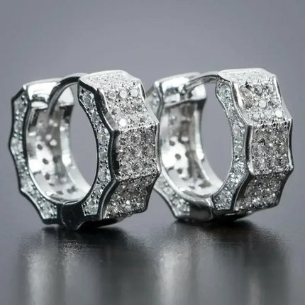 Hip Hop Ice Out Sparkling Round Inlaid Zircon Hypoallergenic Earrings for Men Women Fashion Cool Punk Rock Party Jewelry