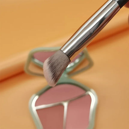 1pc 101 Contoured Foundation Makeup brushes Angled Liquid Base Concealer Make up brushes Red wood handle cosmetic tools 506