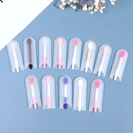 1PCS Small Makeup Brushes Lipstick Applicator Brushes With Anti-lost Cover For Lip Care Makeup Use Silicone Lip Brush
