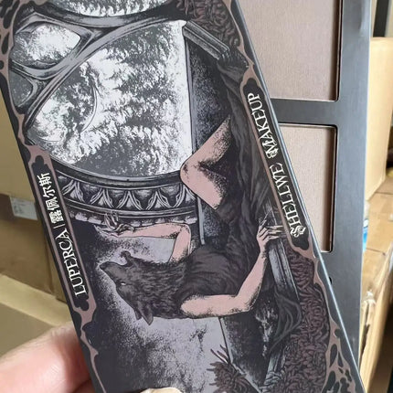 Shellwe Makeup Lilith Luperca Contour and Highlight Palette