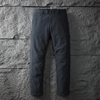 black / 40