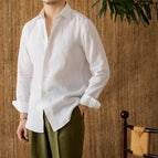 White / M