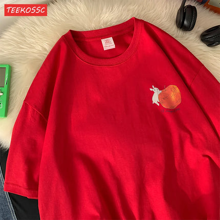 Rabbits Running Around Apples Print Men's Tees Cartoon Breathable T-Shirts Popular Comfort T-Shirt Retro Round Neck Short Sleeved