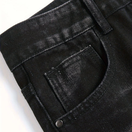 Men’s trendy streetwear: black ripped straight-leg jeans – an excellent gift for husbands or boyfriends.