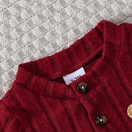 【Baby Boy】Autumn & Winter Red Onesie with Front Single-Breasted Buttons and Cute Bear Badge on Chest + Red Hat SetFeaturing a wa