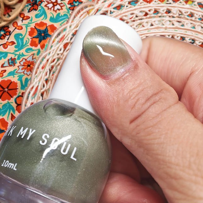 S146 Mint  10ml No  Bake Cat Eye Nail Polish Quick  Drying Long  Lasting Non  Peelable Oily with Fragrance No Need Lamp