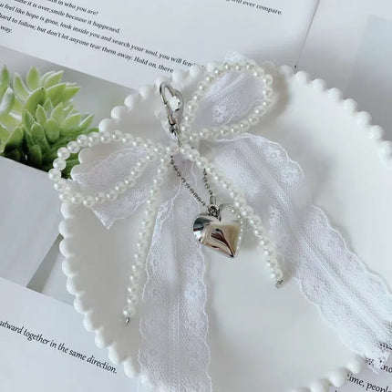2025 New Korean Sweet Pearl Bow Keychain Heart Pendant Keyring Y2K Aesthetic Key Holder for Girls Bag Pendant Accessories