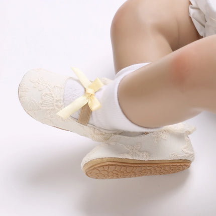 Cute White Lace Baby Girl Princess shoes  Baby Moccasins Moccs Shoes Bow Fringe Rubber Soled Non-slip Footwear Crib Shoes