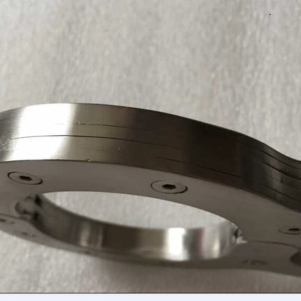 Stainless Steel Bondage Cangue Fixed Handcuffs Wrist Cuffs Fetter Anklet Restraint Yoke Adults Dog Slaves Sex Toy Male Female