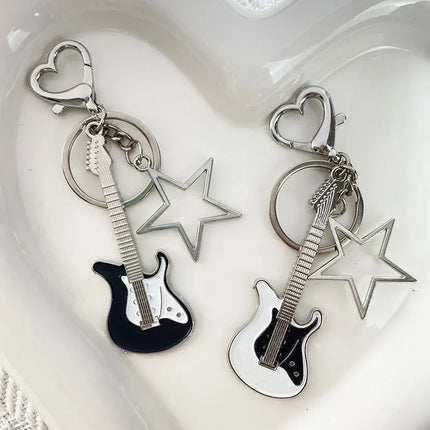 Y2k Guitar Love Heart Key Chain for Men Women Star Sweet Keychain Cool Trendy Fashion Pendant Rock Punk Vintage Accessories Gift