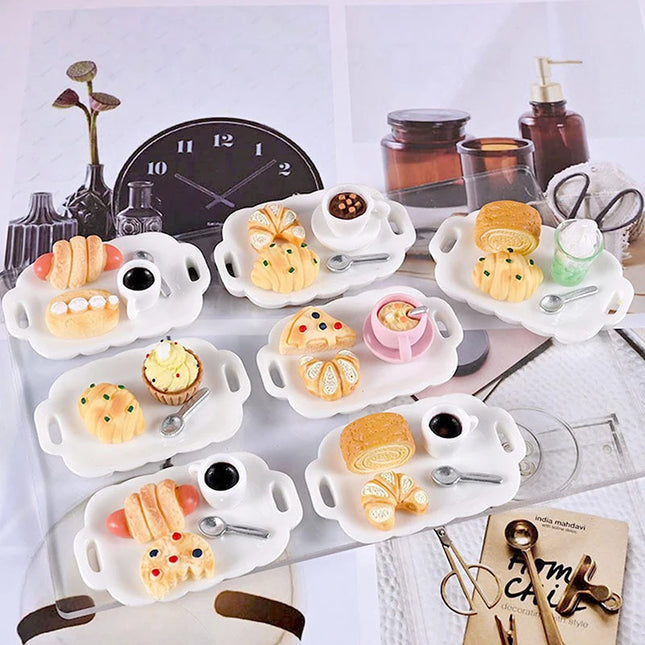 ●2sets Dollhouse Mini Kitchen Cake Bread Simulation Breakfast Set Miniature Food Play Scene Props