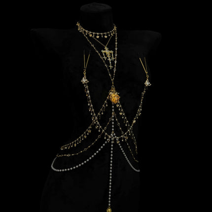 Diamond-Studded Nipple Clips SM Body Chain Glowing Heart Breast Restraint Anal Stimulator with Vaginal Clamps  Training Sex Toys