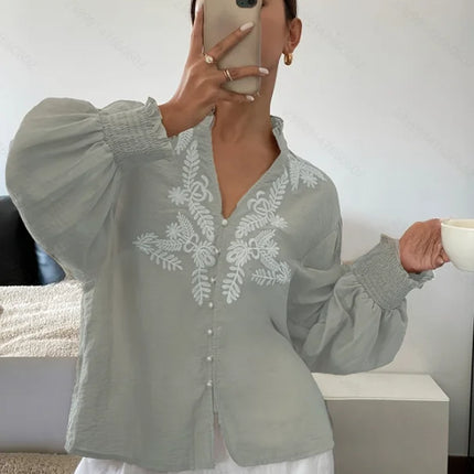 2025 Plus-Size Summer Blouse – Lightweight, Loose-Fitting, Boho-Chic Shirt with Notched Collar, Lace Panels, and Embroidered Flo