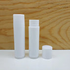white / Plastic