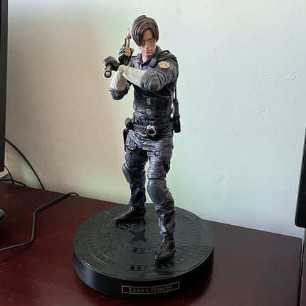 Biohazard Leon Scott Kennedy Anime Figure Brown Jacket Evil Police Game Model Toy Collection Birthday Gifts