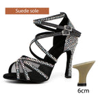 6cm heel / 42 (10.2in) / Mainland China
