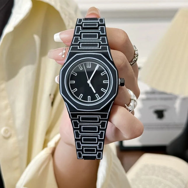 Fashionable new men's wristwatch dopamine women's watch plastic men's quartz watch couple watch