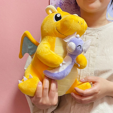 Pokemon Peluches Pikachu Plush Charizard Dragonite Holding Dratini Stuffed Doll Tyranitar Cute version Anime Peluche Toys Gifts