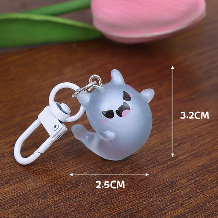 Ghost Keychain Luminous Keyring Halloween Key Holder Glow in The Dark Pendant Cartoon Resin Charm for Backpack Earphone Car Keys