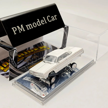In Stock 97M 1:64 Chevrolet Impala 1964 Low Rider Red & White New Color Alloy Diecast Model Car Collectible Gift Static Display
