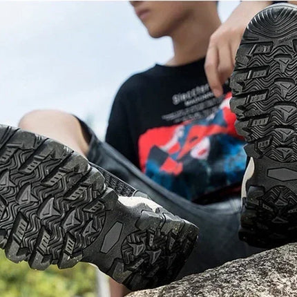 Wading Barefoot Sneakers Breathable Sneakers Men Shoes Fashion Shoes For Men Climbing Hiking Shoes Men Outdoor Beach
